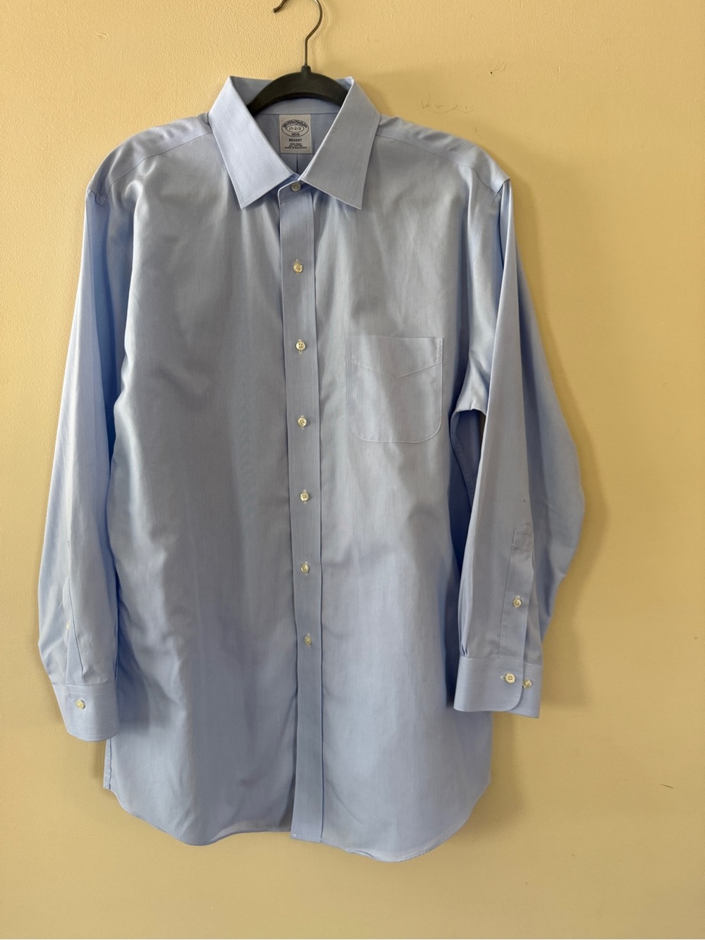 Brooks Brothers 1818 Regent Dress Shirt – Men’s 17 / 34-35 – 100% Cotton - Picture 3 of 9